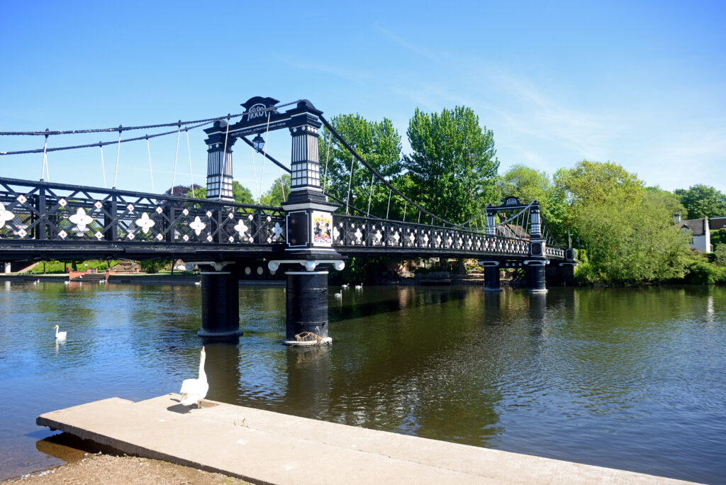 View of the Ferry Bridge also known as the Stapenhill Ferry Bridge and the River Trent, Burton upon Trent, Staffordshire